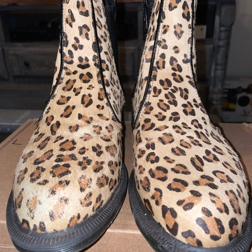 Doc Martens Chelsea boots